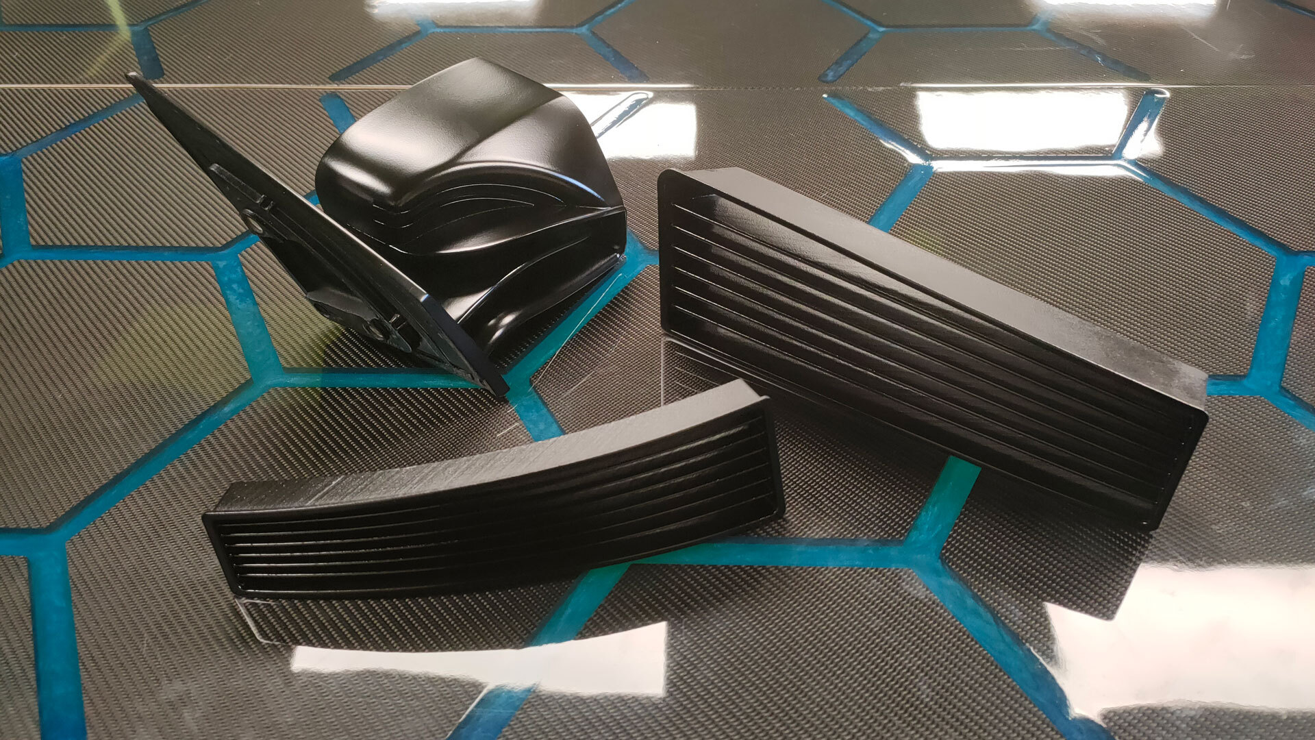 3 D Print SLS painted 080938