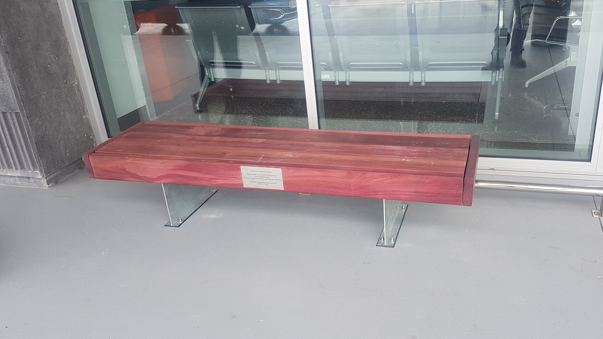 Footpath 134727 cropped