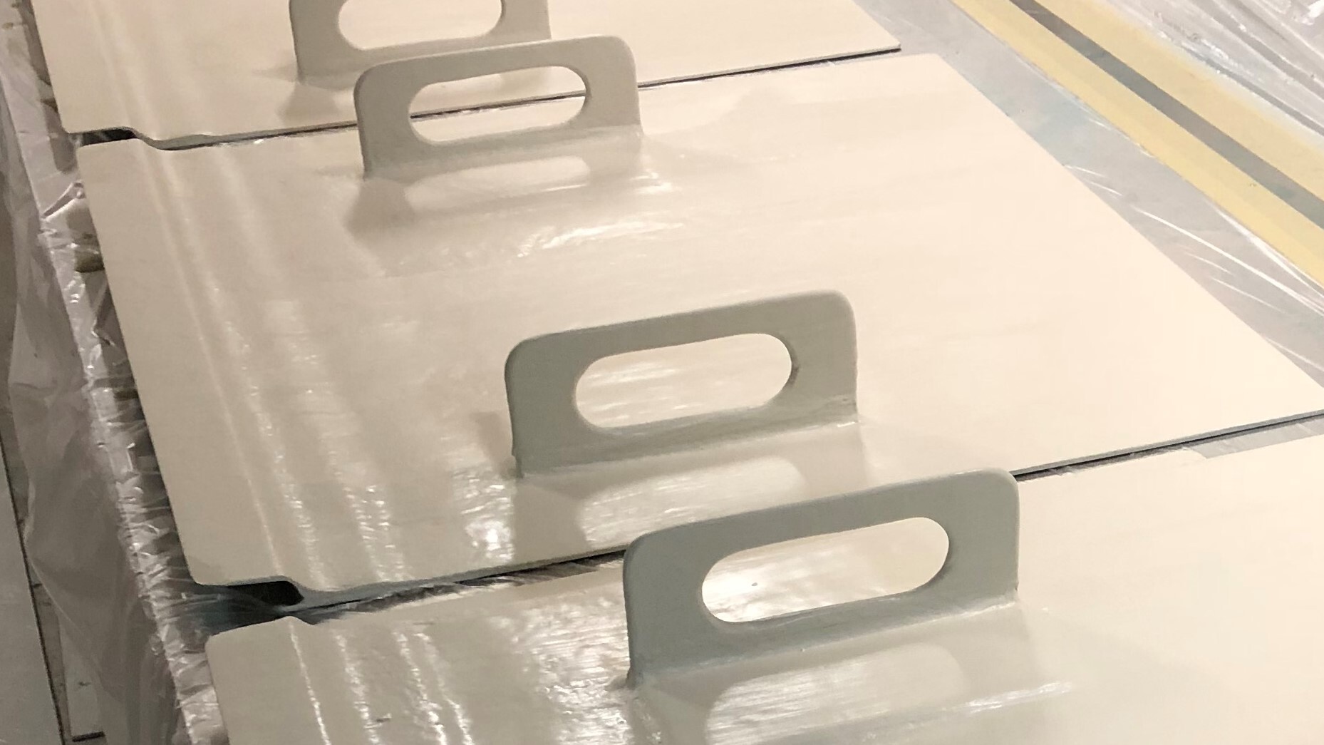 Mixer doors 0322 16 9 1 8k